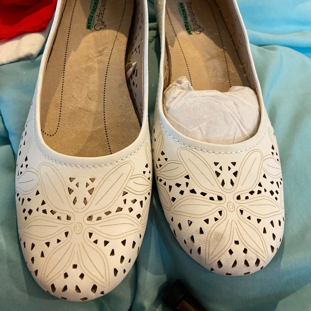 Baretraps women’s shoes